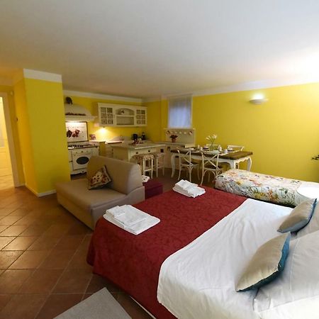 Villa Campo Dei Fiori Casciago Екстер'єр фото