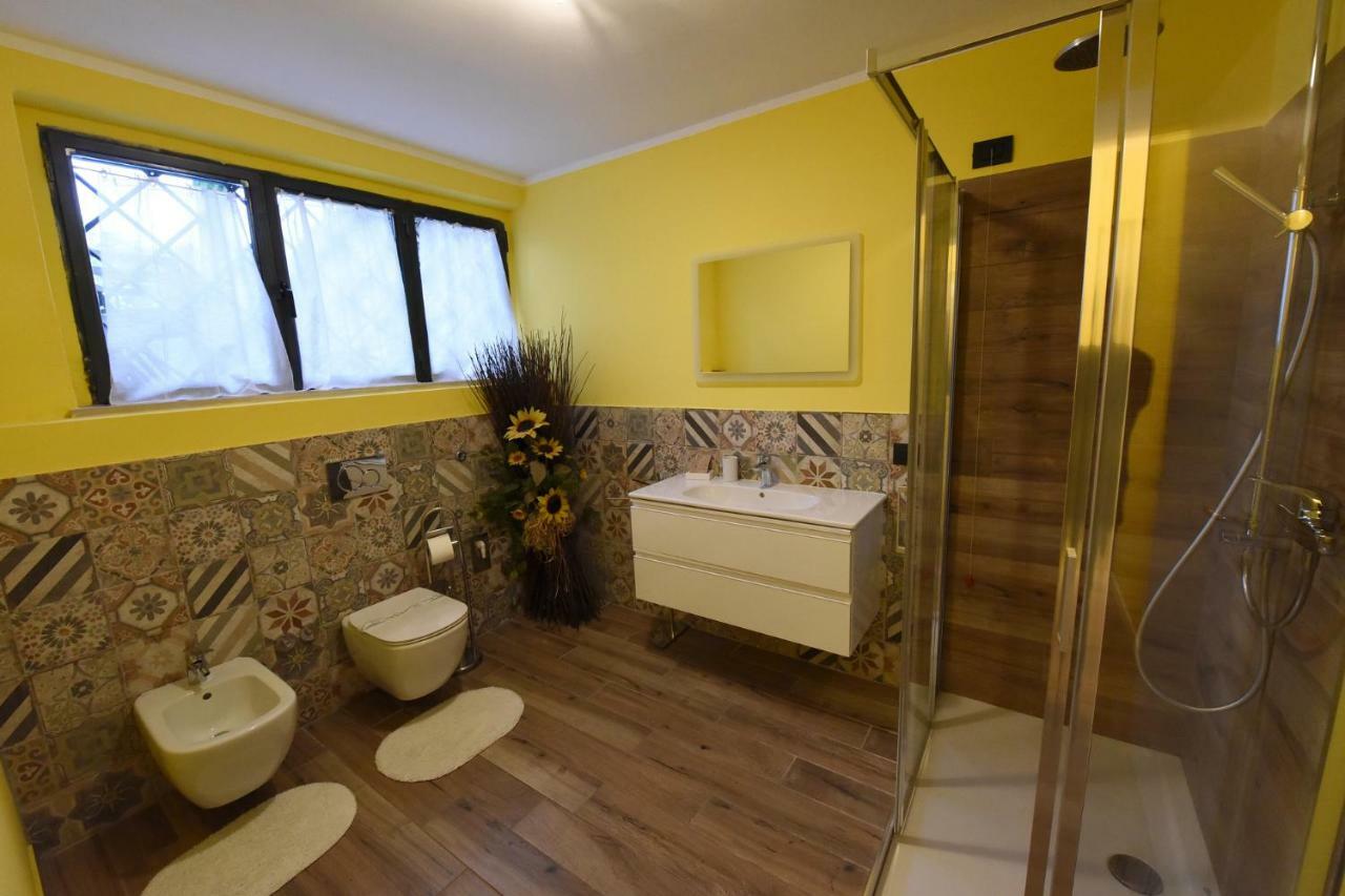 Villa Campo Dei Fiori Casciago Екстер'єр фото